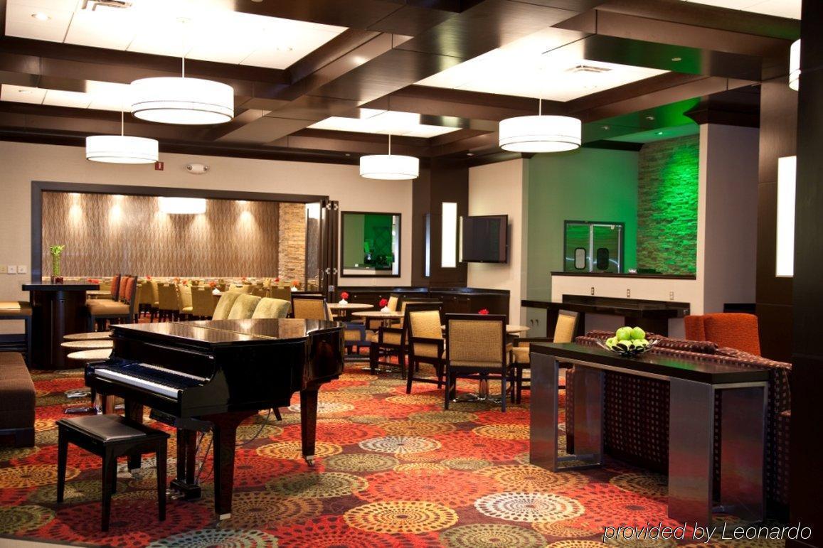 Holiday Inn Hotel & Suites Chicago Northwest - Elgin By Ihg Экстерьер фото