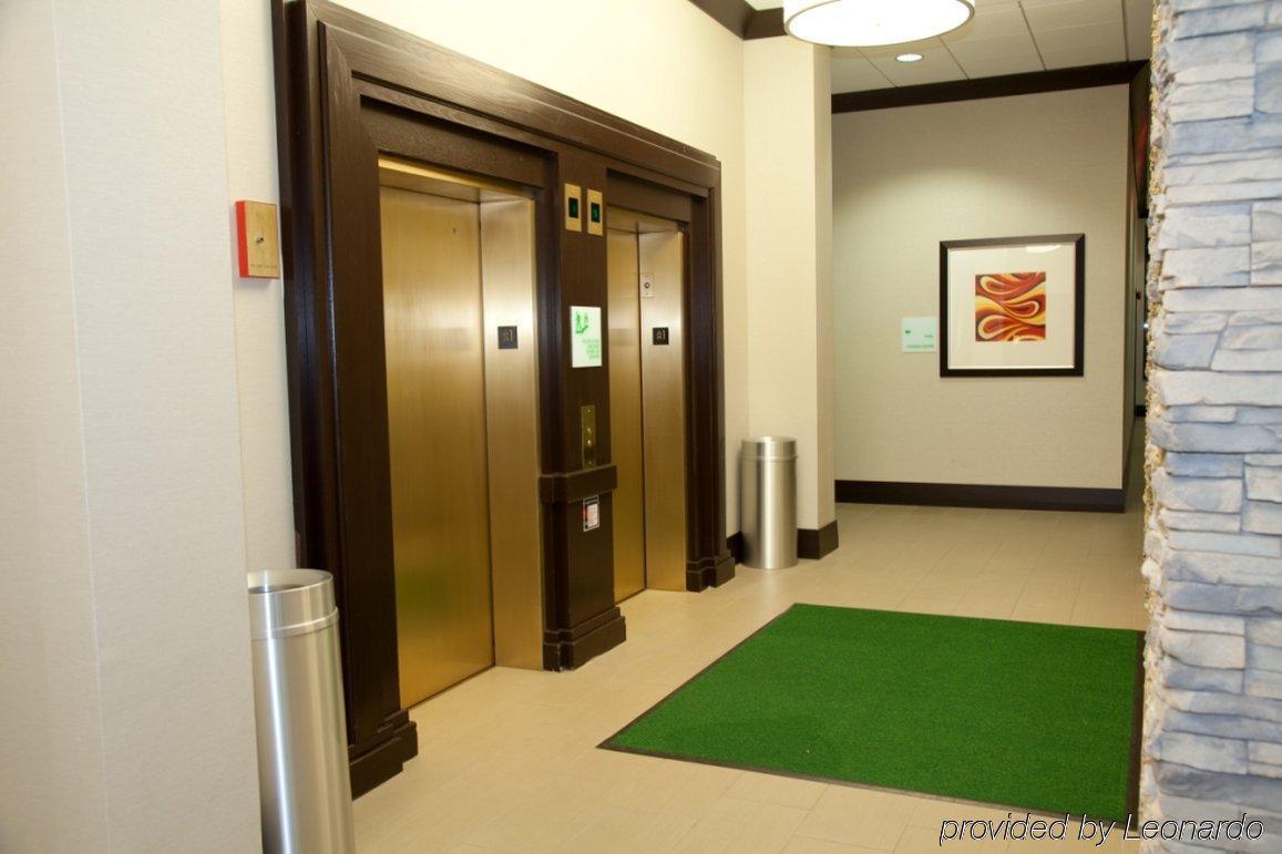 Holiday Inn Hotel & Suites Chicago Northwest - Elgin By Ihg Экстерьер фото